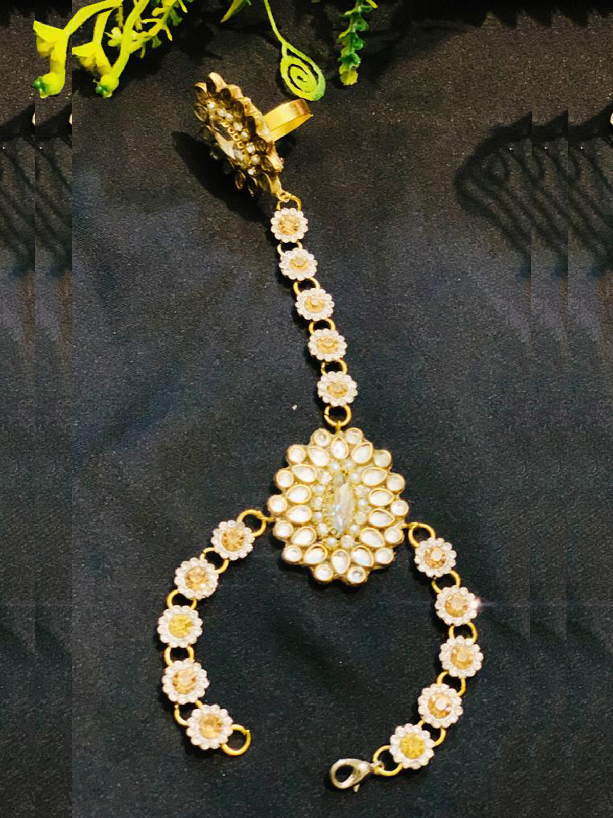 Angla Bangle