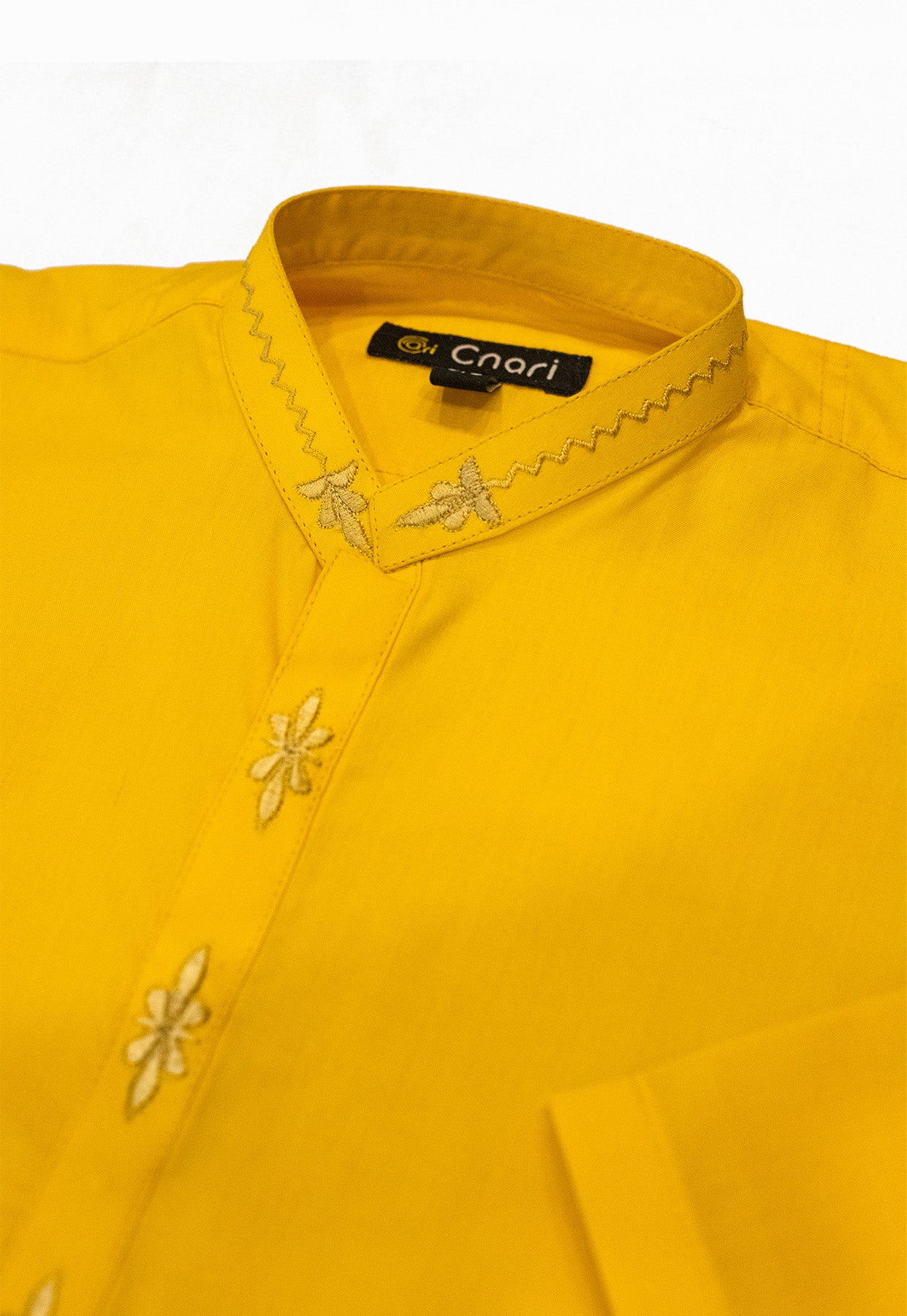 IMPORTED COTTON EMBROIDERED KAMEEZ WITH OFF WHITE SHALWAR